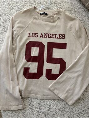Zara Beige Sweatshirt with Maroon 'Los Angeles 95' Print